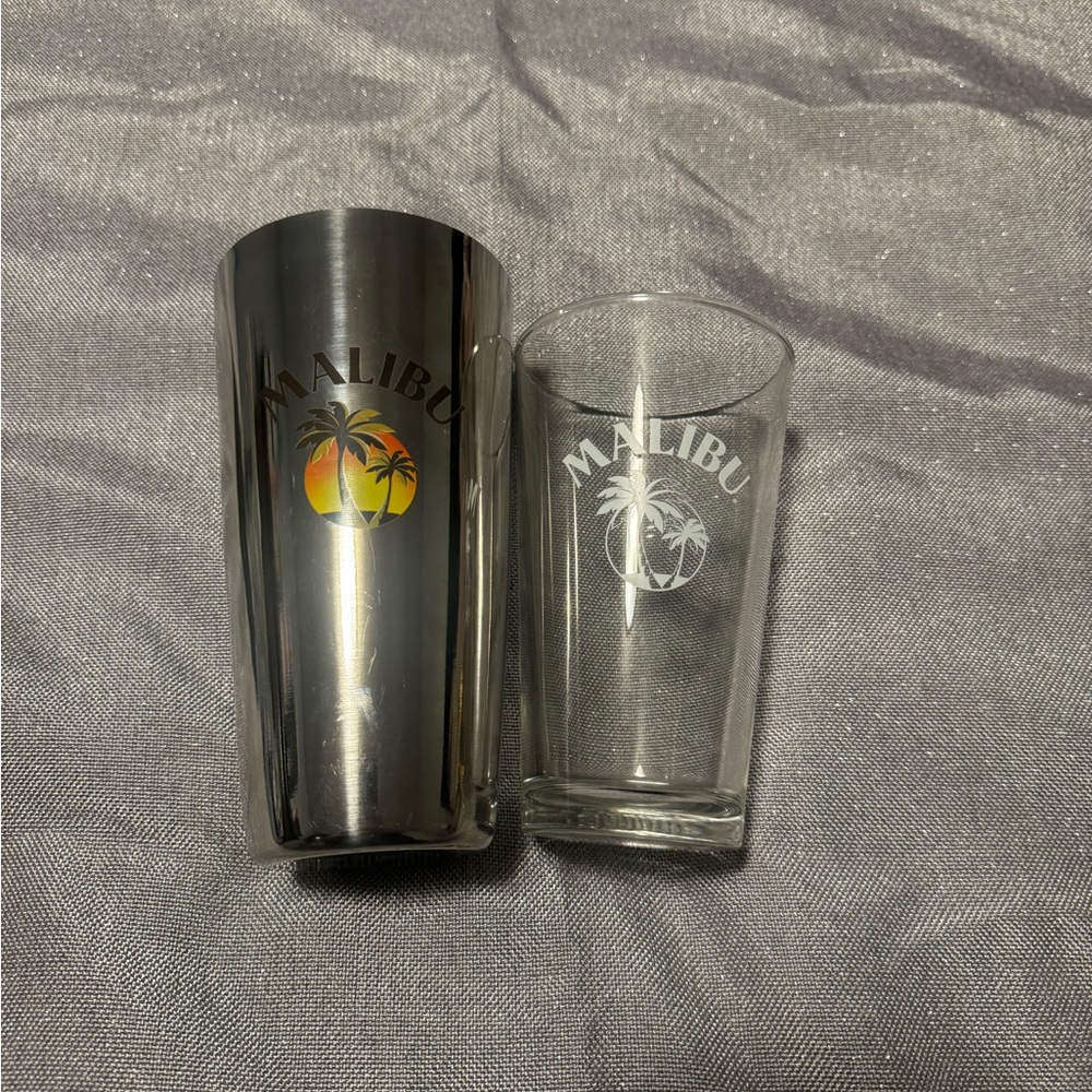 Malibu Silver Shaker and Clear Glass Set